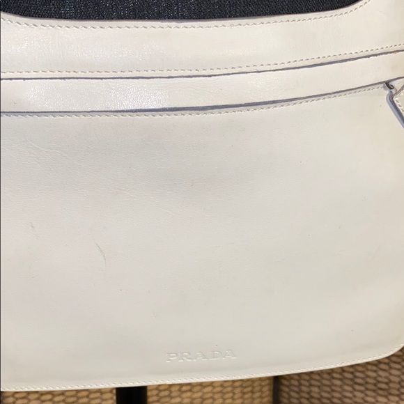 PRADA OFF WHITE LEATHER CROSS BODY POUCH - Picture 3 of 16